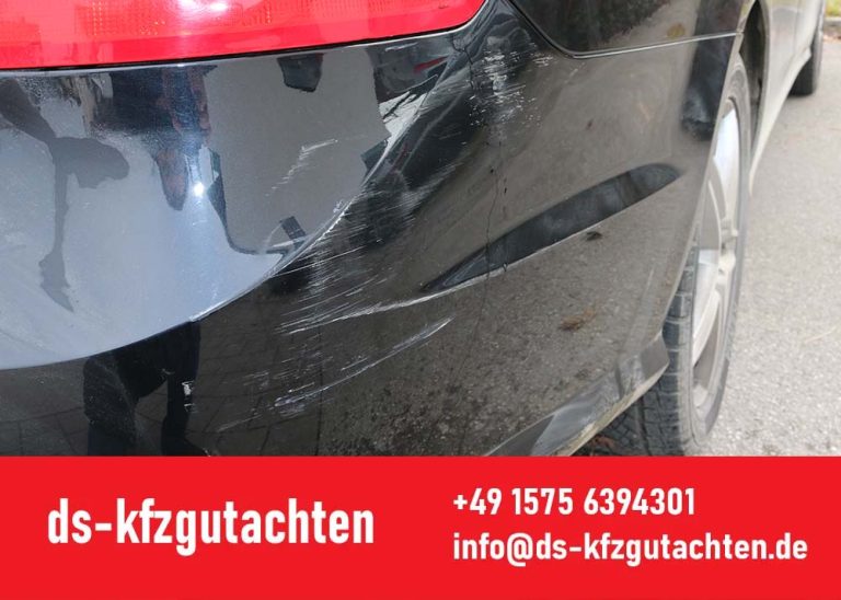 Kfz-Schadengutachten München – Unfallschaden Fahrzeugseite